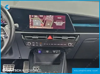 KIA NIRO SIGNATURE
