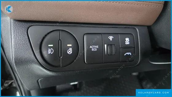 HYUNDAI STAREX 4WD URBAN 9-SEATER