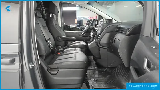 HYUNDAI STARIA CARGO 3-SEATER