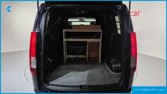 HYUNDAI STARIA L3.5 CARGO 5-SEATER