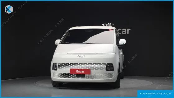 HYUNDAI STARIA CARGO 5-SEATER