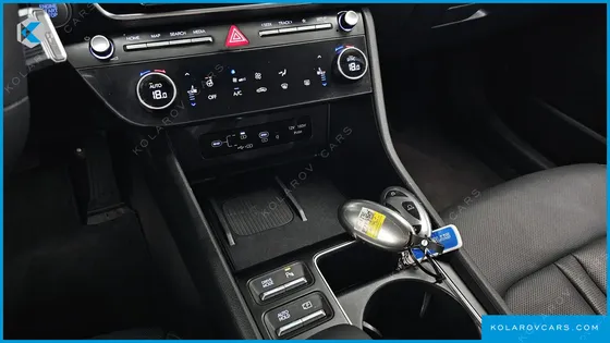 HYUNDAI SONATA 2.0
