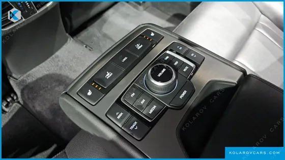 HYUNDAI GENESIS G330 MODERN AWD