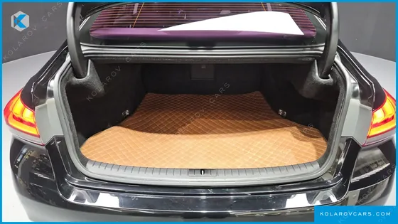 HYUNDAI GENESIS G330 MODERN AWD