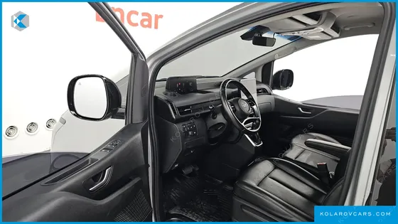 HYUNDAI STARIA CARGO 3-SEATER