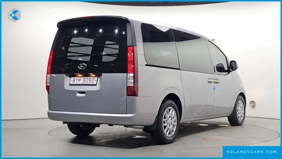 HYUNDAI STARIA CARGO 3-SEATER