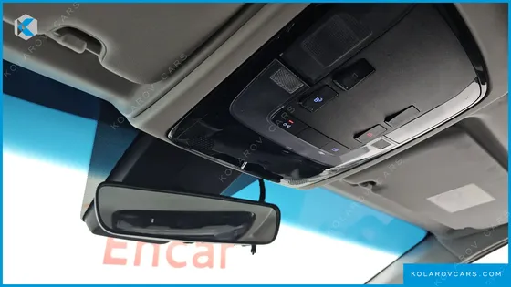 HYUNDAI STARIA CARGO 3-SEATER