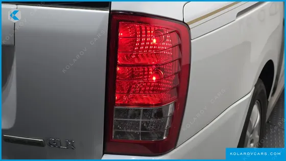KIA CARNIVAL GRAND CARNIVAL HI LIMOUSINE GASOLINE GLX