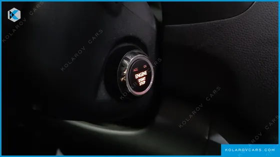 HYUNDAI STAREX 3-SEATER VAN