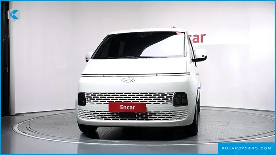 HYUNDAI STARIA L3.5 CARGO 5-SEATER