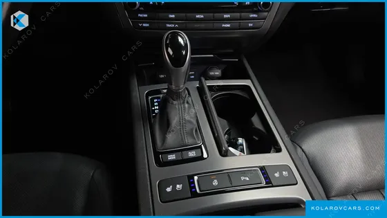 HYUNDAI GENESIS G330 MODERN