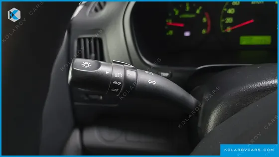 HYUNDAI STAREX 3-SEATER VAN