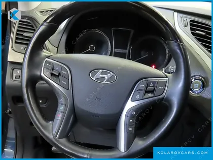 HYUNDAI GRANDEUR HG240 MODERN