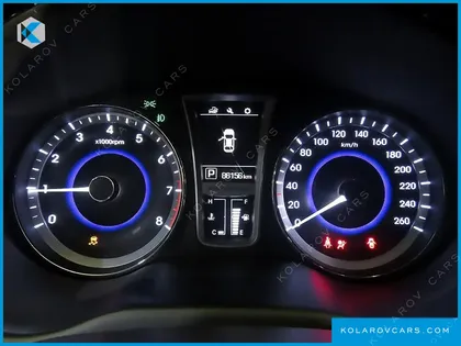 HYUNDAI GRANDEUR HG240 MODERN
