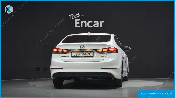 HYUNDAI ELANTRA (AVANTE) 1.6 GDI SMART
