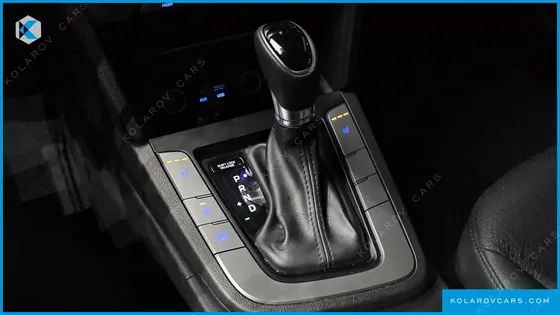 HYUNDAI ELANTRA (AVANTE) 1.6 GDI SMART