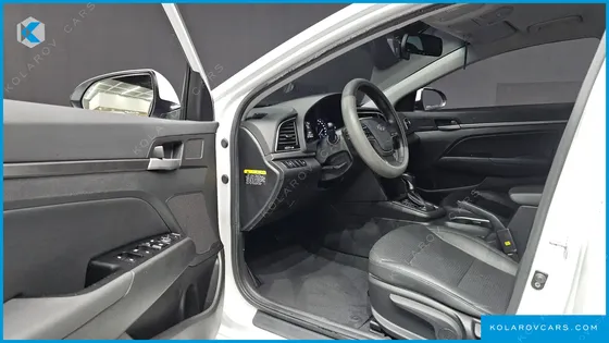 HYUNDAI ELANTRA (AVANTE) 1.6 GDI SMART