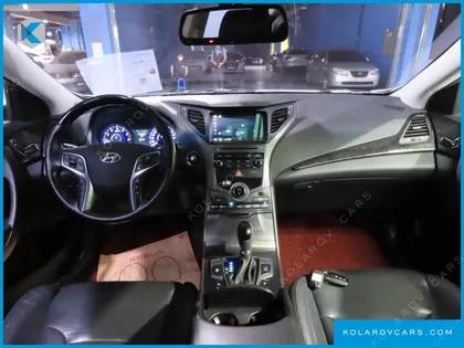 HYUNDAI GRANDEUR HG300 PREMIUM