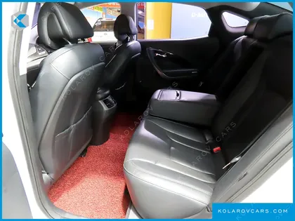 HYUNDAI GRANDEUR HG300 PREMIUM