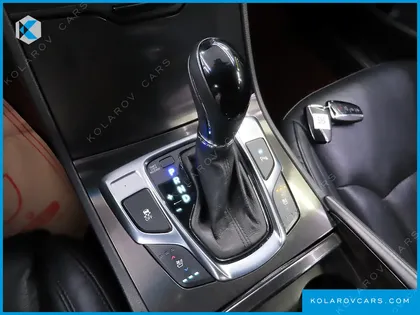 HYUNDAI GRANDEUR HG300 PREMIUM