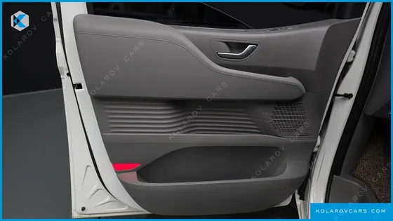 HYUNDAI STARIA HEV 1.6 LOUNGE 7-SEATER
