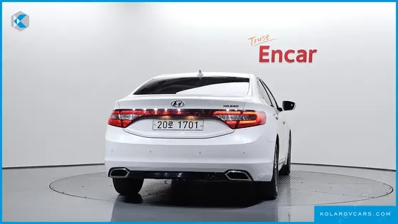 HYUNDAI GRANDEUR HG240 MODERN