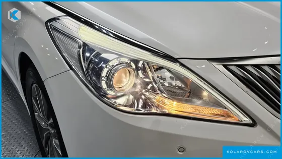 HYUNDAI GRANDEUR HG240 MODERN