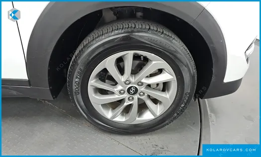 HYUNDAI TUCSON DIESEL 1.7 2WD