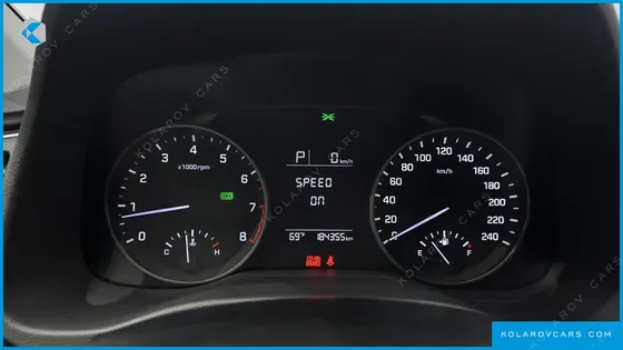 HYUNDAI ELANTRA (AVANTE) 1.6 LPI STYLE (RENTAL CAR)
