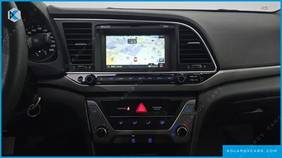 HYUNDAI ELANTRA (AVANTE) 1.6 LPI STYLE (RENTAL CAR)