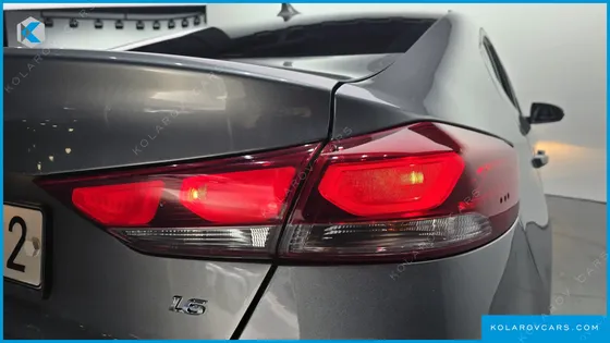HYUNDAI ELANTRA (AVANTE) 1.6 LPI STYLE (RENTAL CAR)