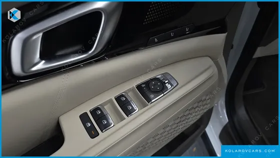 KIA CARNIVAL HEV 7SEATER SIGNATURE