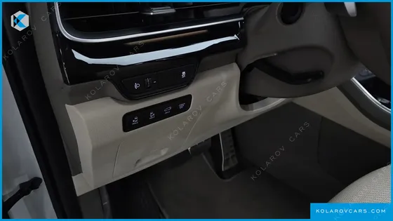 KIA CARNIVAL HEV 7SEATER SIGNATURE