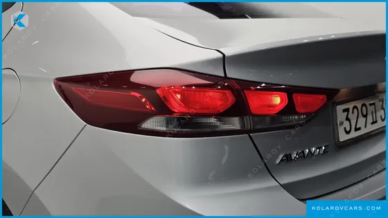 HYUNDAI ELANTRA (AVANTE) 1.6 LPI STYLE (RENTAL CAR)