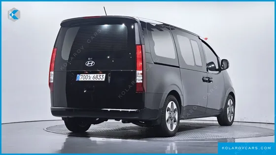 HYUNDAI STARIA L3.5 TOURER 11-SEATER