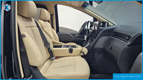 HYUNDAI STARIA L3.5 TOURER 11-SEATER