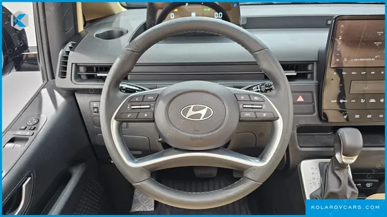 HYUNDAI STARIA L3.5 TOURER 11-SEATER
