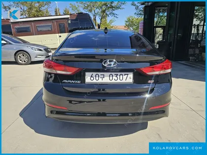 HYUNDAI ELANTRA (AVANTE) 1.6 GDI SMART