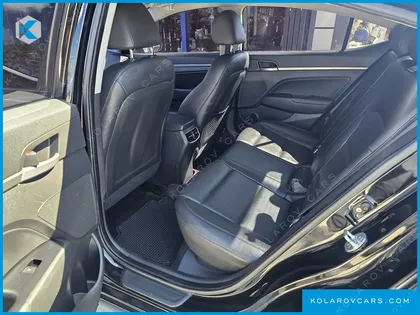 HYUNDAI ELANTRA (AVANTE) 1.6 GDI SMART