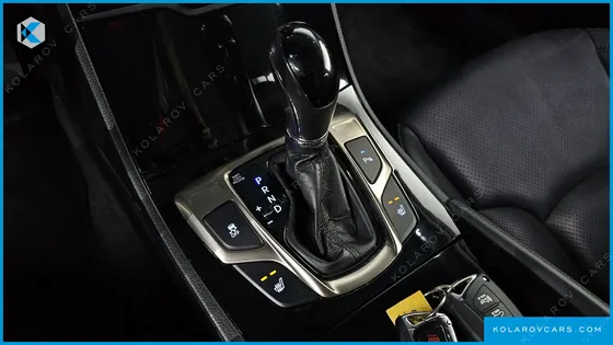 HYUNDAI GRANDEUR HG240 LUXURY