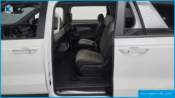 KIA CARNIVAL DIESEL 9-SEATER PRESTIGE