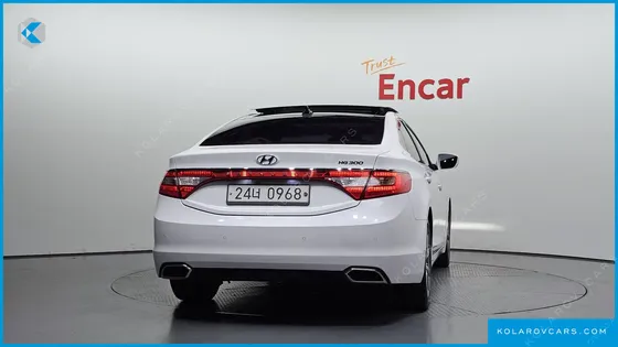 HYUNDAI GRANDEUR HG240 MODERN