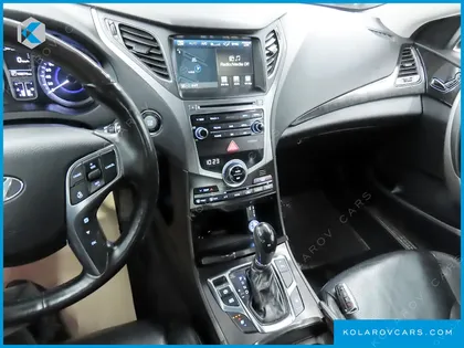 HYUNDAI GRANDEUR HG240 MODERN COLLECTION