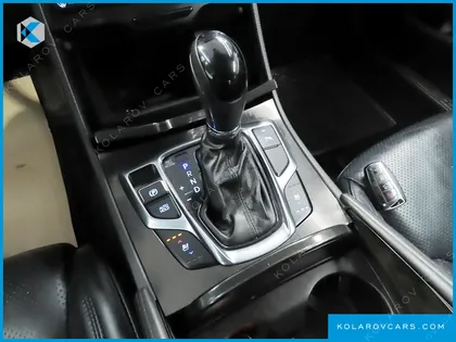 HYUNDAI GRANDEUR HG240 MODERN COLLECTION