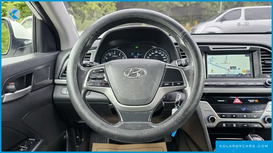 HYUNDAI ELANTRA (AVANTE) 1.6 GDI SMART