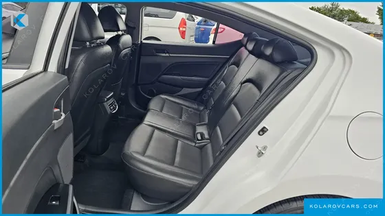 HYUNDAI ELANTRA (AVANTE) 1.6 GDI SMART