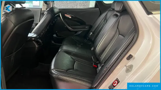HYUNDAI GRANDEUR HG240 MODERN