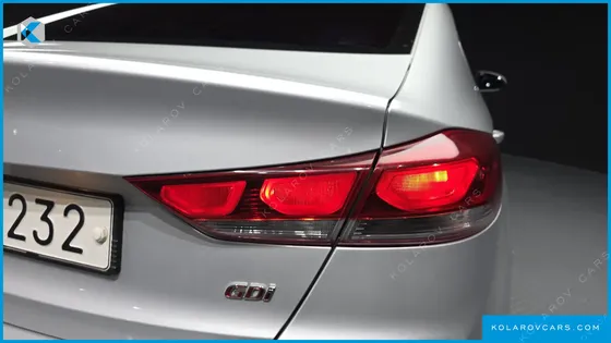 HYUNDAI ELANTRA (AVANTE) 1.6 GDI VALUE PLUS