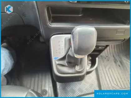 HYUNDAI STARIA CARGO 5-SEATER