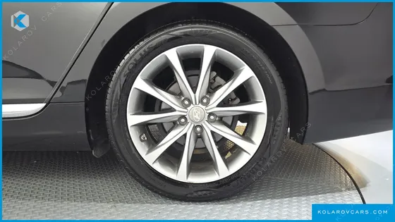 HYUNDAI GRANDEUR HG300 EXCLUSIVE SPECIAL